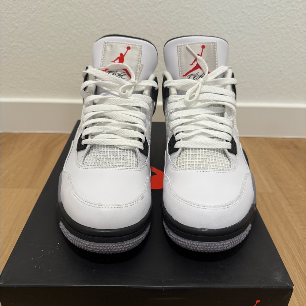 Air Jordan 4 Retro Sneakers